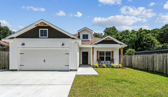 406 Hancock Ln