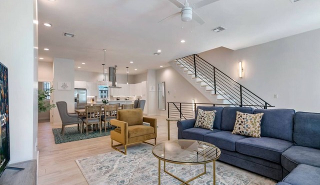 4BR Townhouse in Bienville Villas