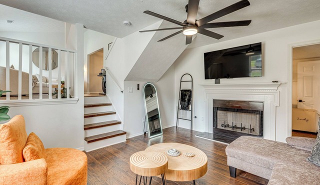 8 Mi to Mercedes-Benz: Upscale ATL Gem w/Balcony