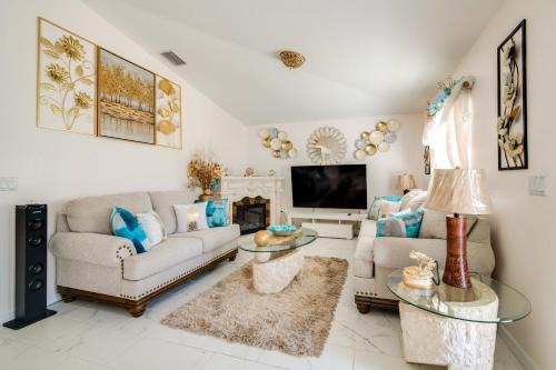 8 Mi to Silver Springs: Tranquil Home w/Gazebo