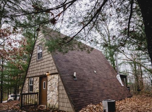 A-Frame #02 - by The Chalets in Logan