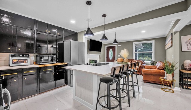 Amazing 4-Suites Ranch by UA