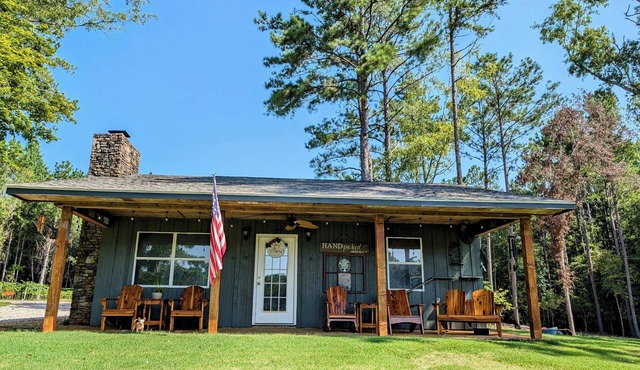 Auburn University Private Waterfront Getaway w/WiFi