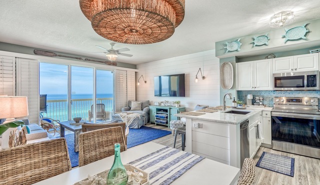 Beach Front! Renovated! Pier Park! 30A! West End! FREE Beach Service! NICE!