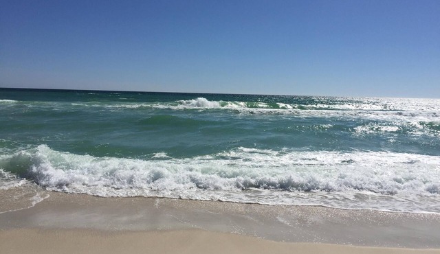 Beach House - Glory Daze by Panhandle Getaways