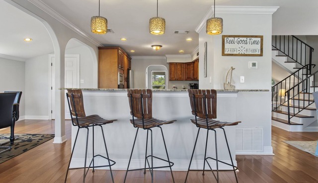 Beautifully Renovated Waterfront House in Gulfport