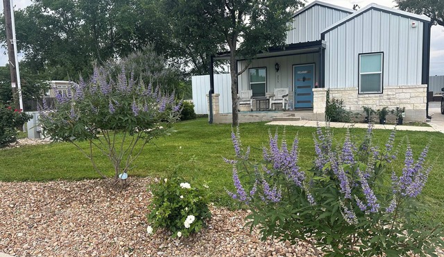 Bertram Tranquility- 3 Bedroom 2 Bath Hideaway in Bertram