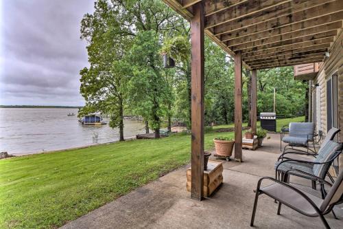 Boat Dock & Fire Pit: 'Sunset Cove' Lakefront Gem