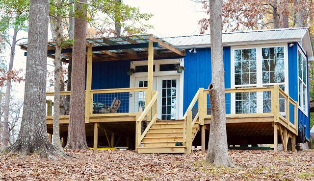 Cabin on lake Sam Rayburn