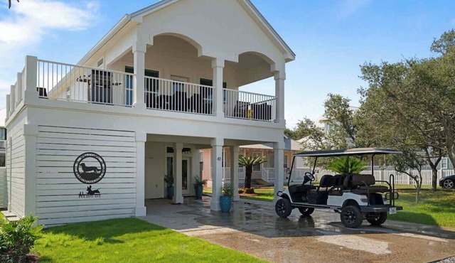 Casa Mimosa! Private Pool Golf Cart Steps to Beach