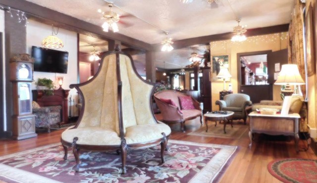 Cassadaga Hotel and Spiritual Center in Cassadaga