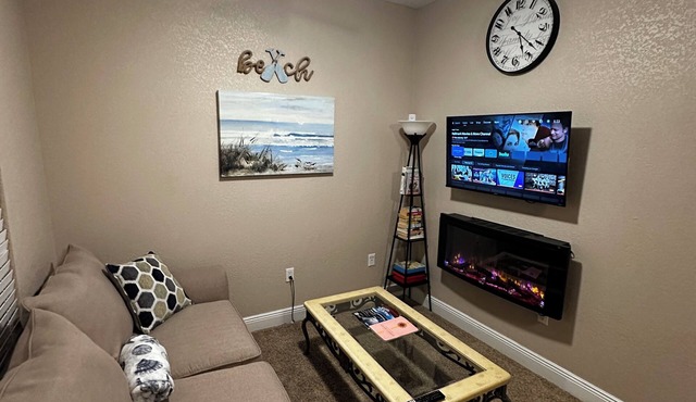 Charming 1-bedroom guesthouse in fantastic Gulf Breeze close to the beach in Gulf Breeze