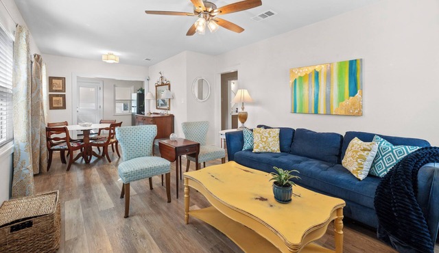 Charming 2-bedroom Retreat near LSU