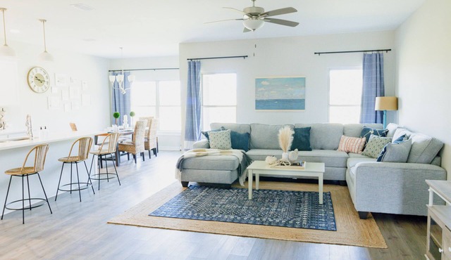 Charming Brand New Home in Foley
