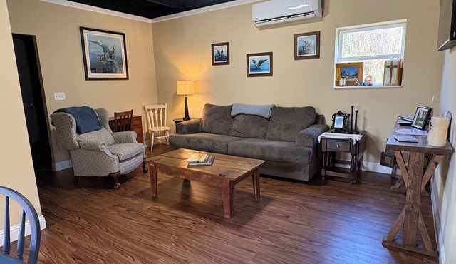 Charming farmhouse-barndominium in delightful Maurice with full kitchen,AC,WiFi