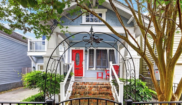 Charming Uptown Guest Suite Private Bed & Bath