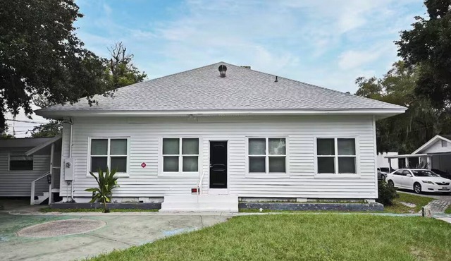 Chic Studio Apt #4 by Bike Trail & Historic Downtown Winter Garden