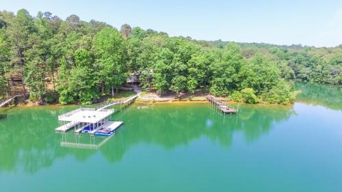 Clear Creek Escape - Double Decker Dock, Swim Dock And Fishing Pier