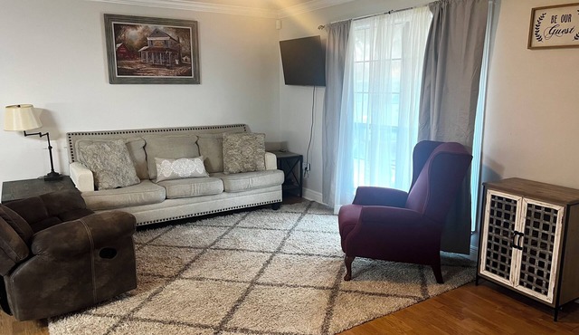 Comfortable Long-Term Rental Home in Gonzales