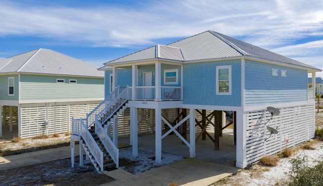 Community Pools | Beach Boardwalk | Tennis Courts