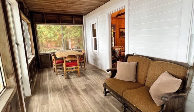 Cottage Number "1" is a Terrific 2-bedroom cottage on Hubbard Lake