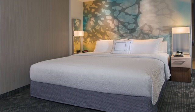 Courtyard by Marriott Lansing