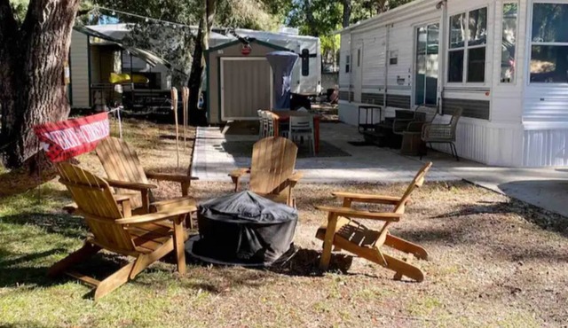 Crazy Nanas Glamping w Golf Cart Formally Richwood