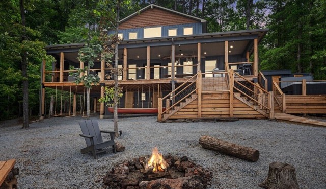 Cypress Point Treehouse - Lake Life Elevated