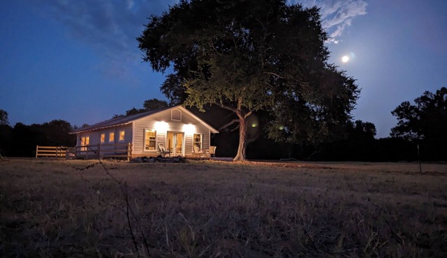 Dairy Barn Charm - Close to SFA and Nacogdoches with Country Quiet