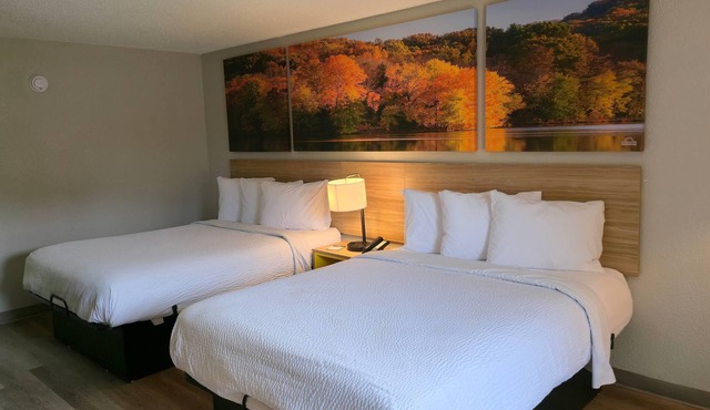 Days Inn by Wyndham Scottsboro AL