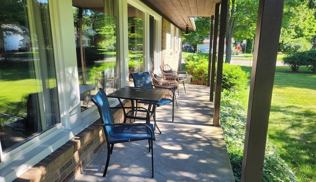 Discover Odin's Oasis: A Cozy Family Retreat in the Heart of St. Johns