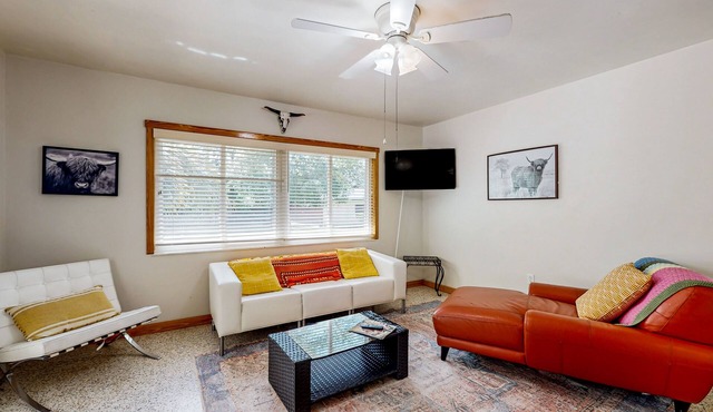 Dog-friendly home with private pool, patio, outdoor fireplace, washer/dryer, AC