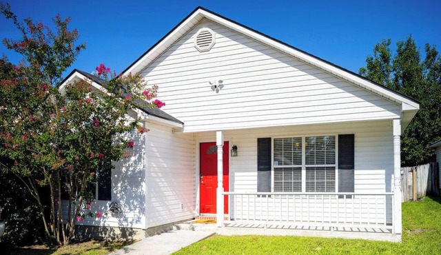 Economical Escape to Edgewood Getaway