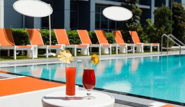 Element Orlando | Studio 2 Queen | Fire Pit Patio & Kitchen