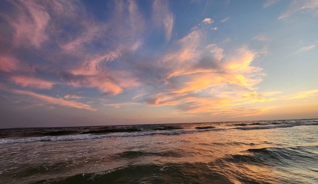 Enjoy the Beach Without Spending a Fortune!