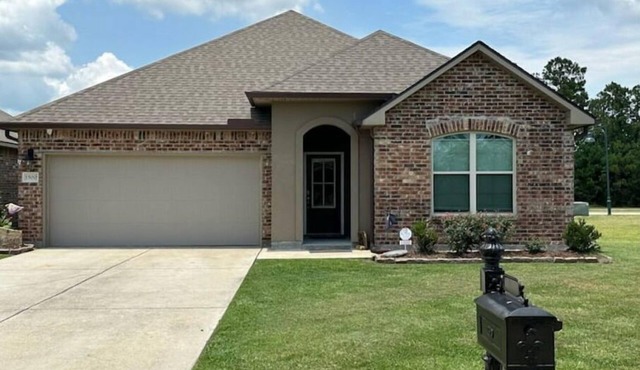 Family friendly home on golf course