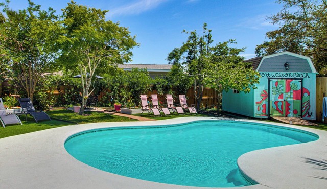 Family Home w/Gazebo in Fort Walton Beach!