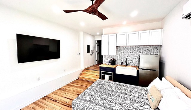 Farmhouse Retreat Near St John’s River!