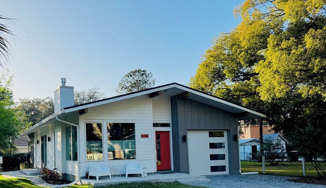 Fern Cottage -Historic Downtown Fernandina Beach-Monthly Only!