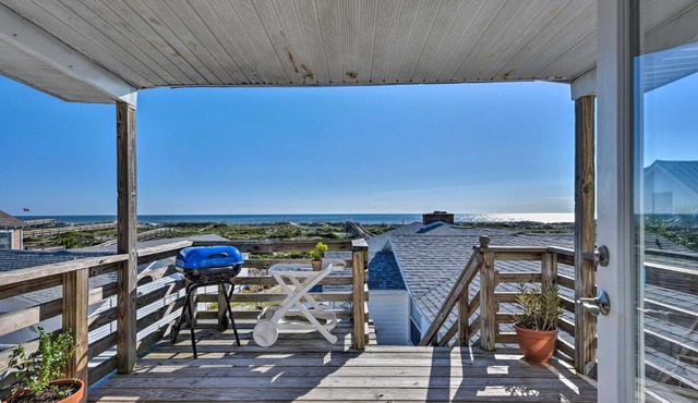 Fernandina Cottage w/Deck + Direct Beach Access!
