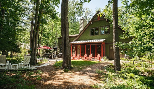 Forest Haven - A Spectacular Cottage Home on Antrim's Chain of Lakes