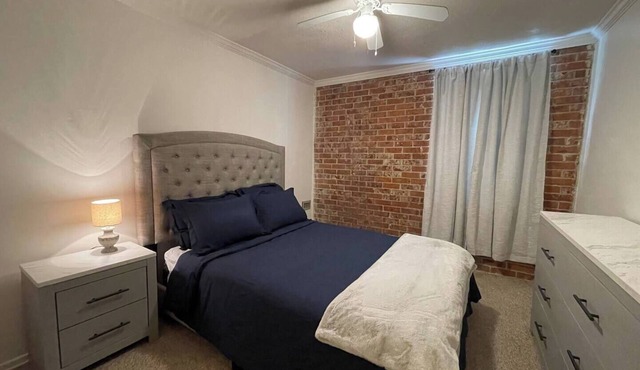 Gated 3 bedroom, 2 bath condo with a pool located just outside Northgates of LSU