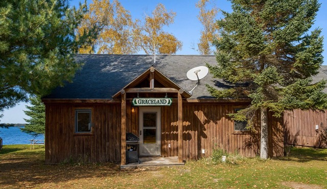 Graceland Cabin