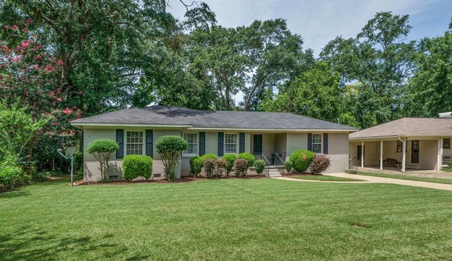 Gracie's Haven - 3BR - 5 mins to UA