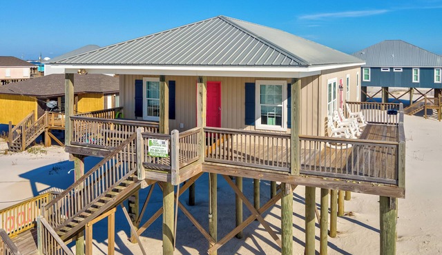 Gulf Front 3BR Home - Beach is your backyard!