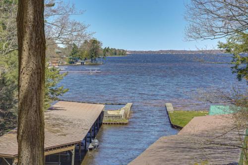 Hamlin Lake Cabin w/Community Beach Access!