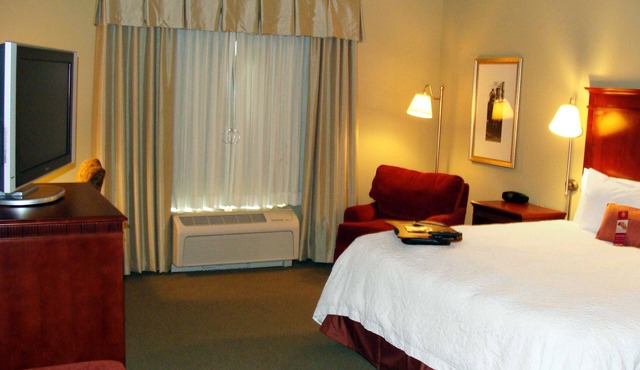 Hampton Inn Calera