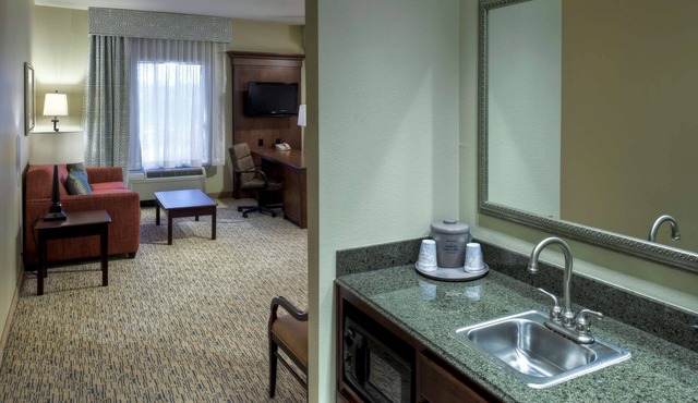 Hampton Inn & Suites Texarkana