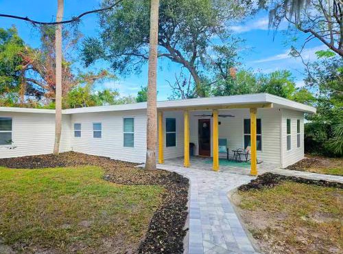 Heavenly Hideaway in Daytona Beach
