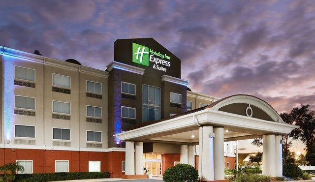 Holiday Inn Express Palatka Northwest by IHG